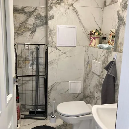 Apartament Stanka 002 *